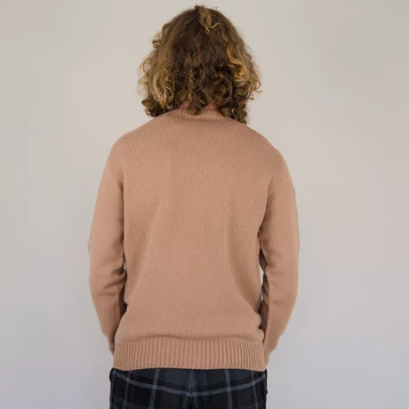 Merino Lambswool Seamless Crew Jumper - Brown