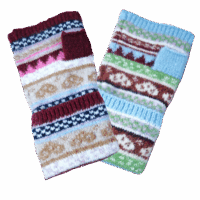 Nordic style, cosy fingerless gloves in 2 colour choices