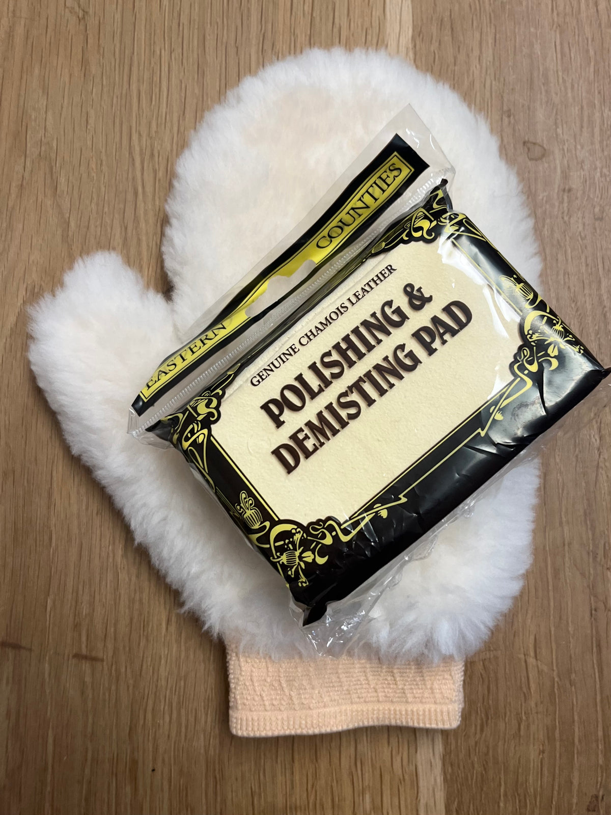 Sheepskin polishing mitten and chamois demister pad
