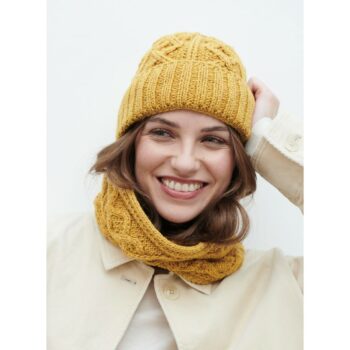 100% merino wool hat from The Aran Woollen Mills in sunflower